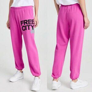 Free City Sunfade Sweatpant in Fuchsia (Retails for $248) - Size XL
